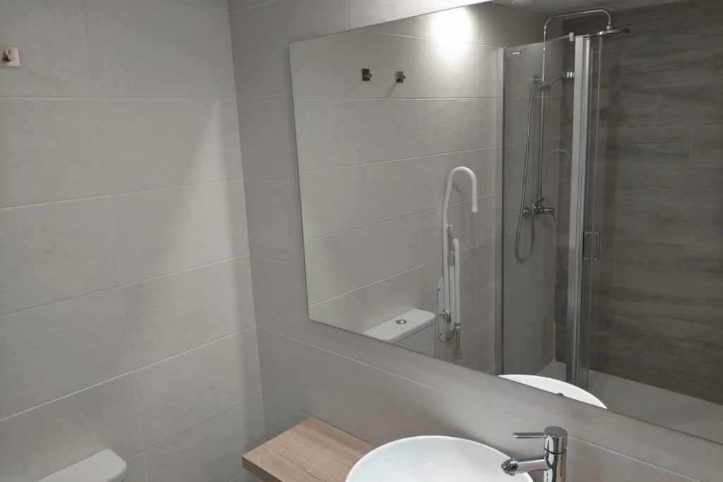 Apartamentos Ordesa Aínsa Екстериор снимка